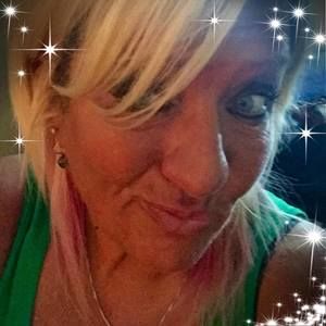 Meet your Posher, Tina